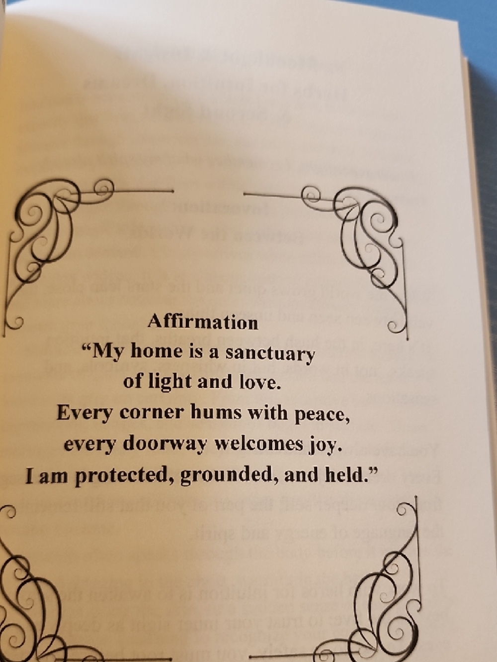 Root&Ritual The Green Witches Grimoire Of Healing, Ritual, And Earth Magic. - Picture 8 of 11